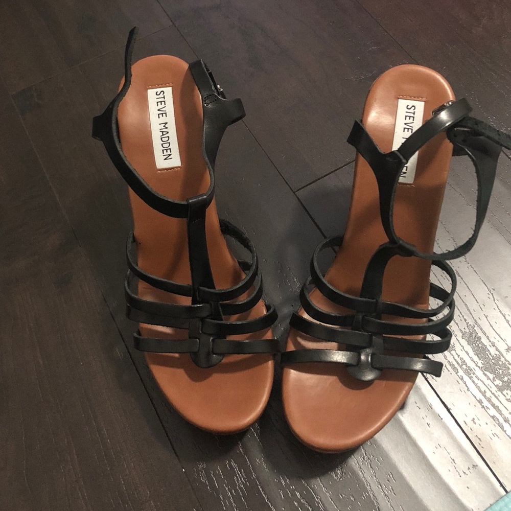 Steve Madden wedge heels sz 39